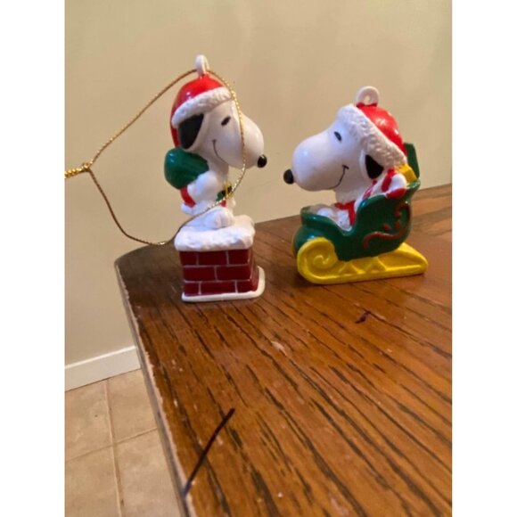 Vintage Snoopy Christmas Tree Ornaments Peanuts Christmas Set of 2 - Picture 2 of 6